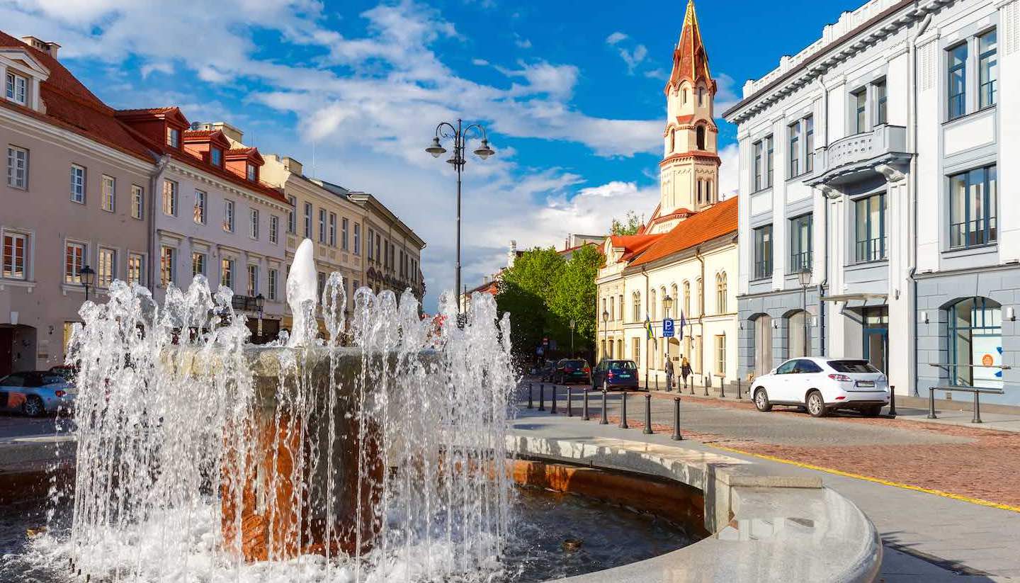 Think Lithuania Vilnius OldTown KavalenkavaVolha copy